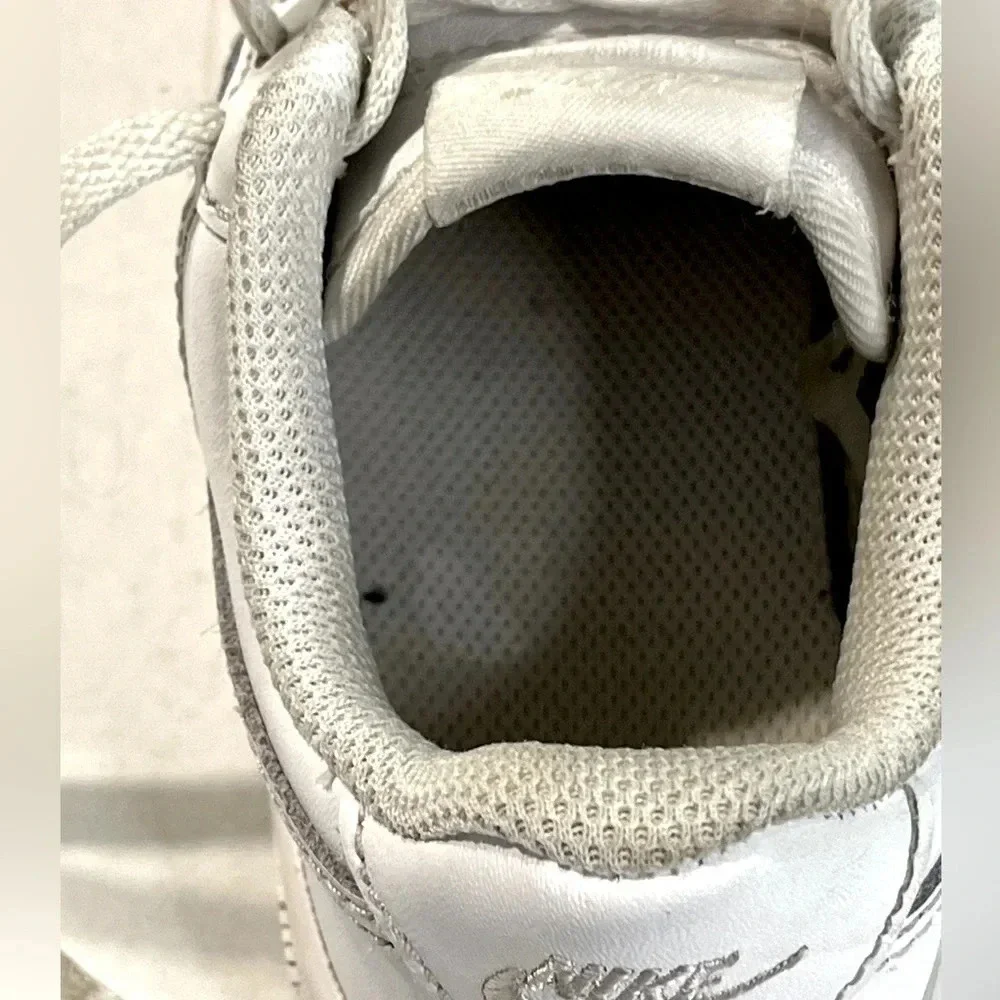 Nike Air Force 1 LE (PS) size 11C white preschool kid tennis shoes used - Picture 8 of 13